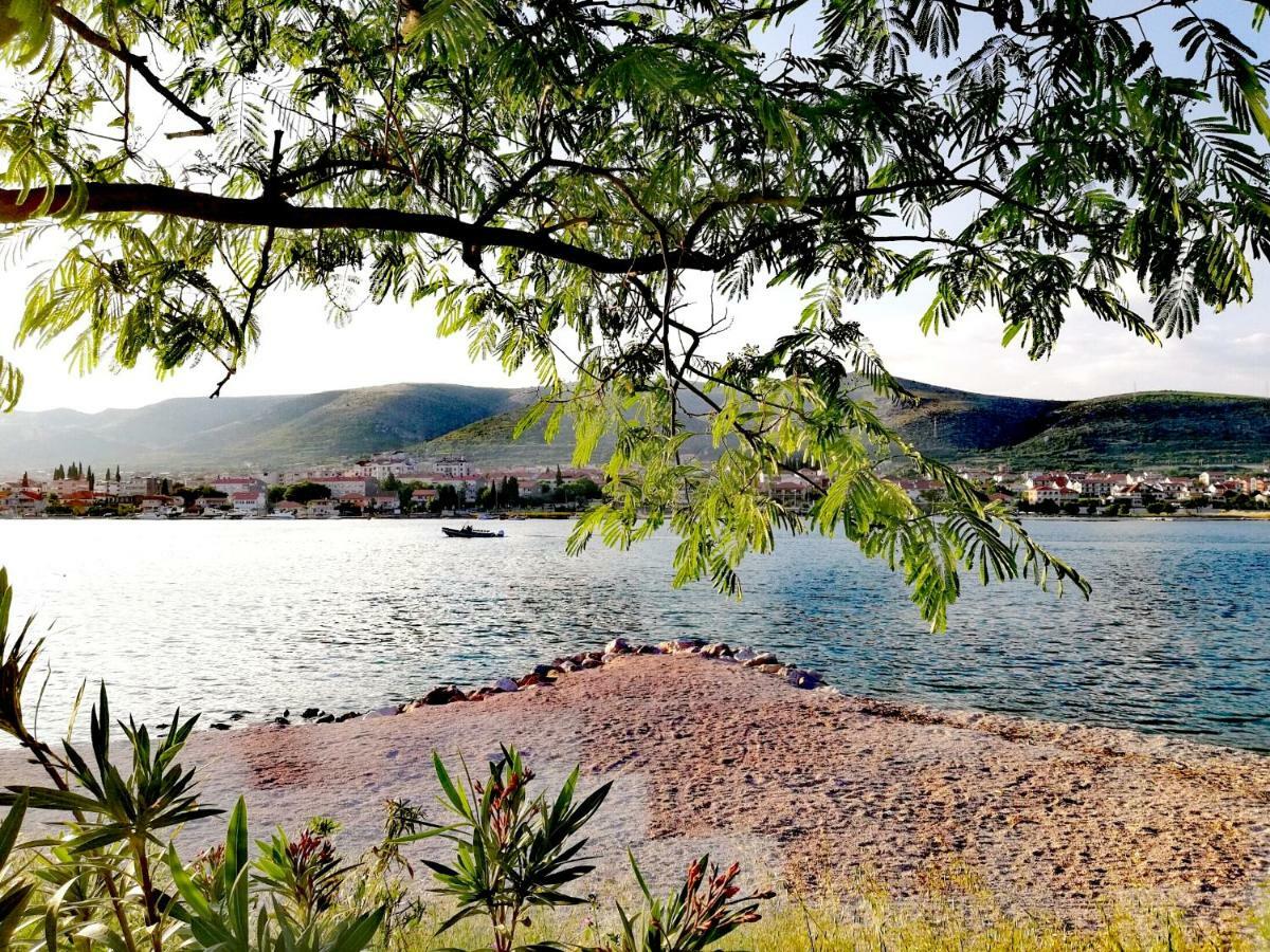 Apartments Luki Trogir Bagian luar foto